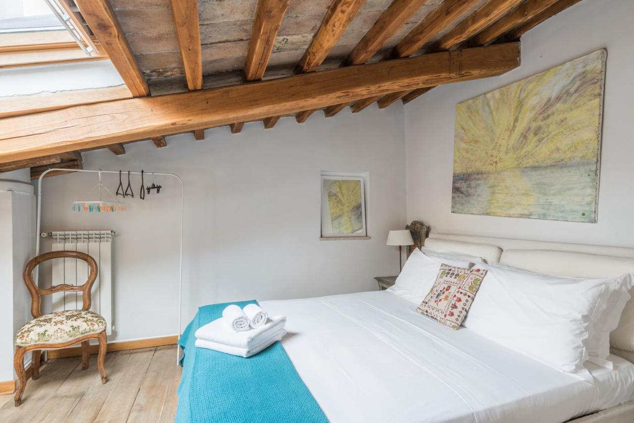 Cozy Wooden Apt In Piazza Navona Apartment Rome Exterior photo