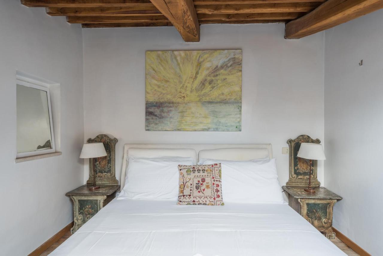 Cozy Wooden Apt In Piazza Navona Apartment Rome Exterior photo